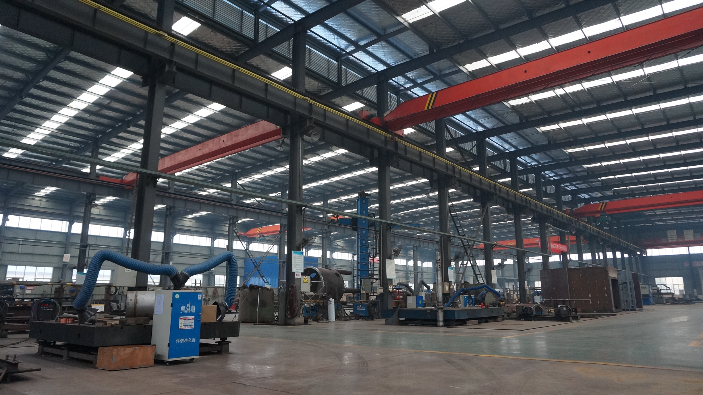 真空熔煉爐廠區(qū)圖片.jpg 真空熔煉爐廠區(qū)圖片.jpg